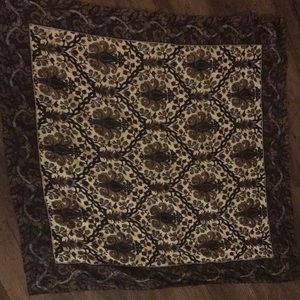 Ginnie johansen scarf